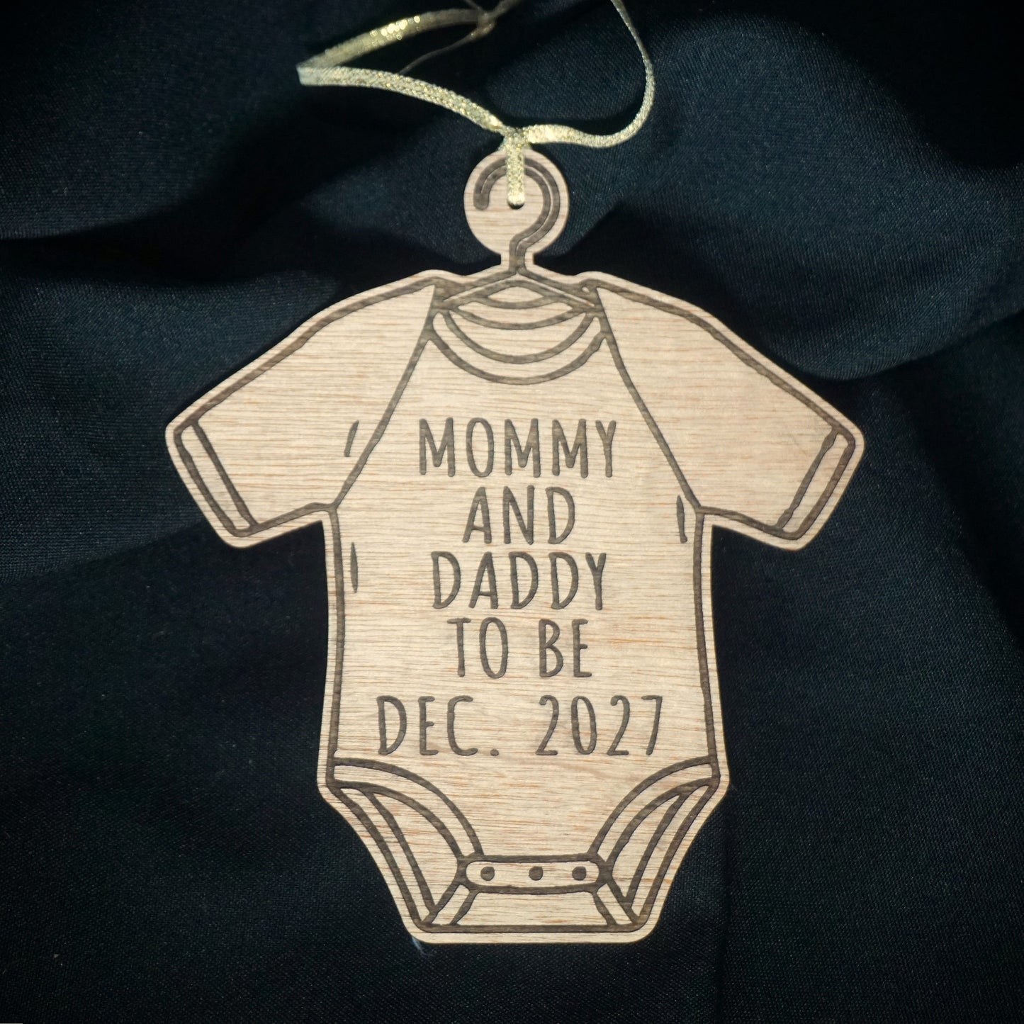 Announcement: Mommy & Daddy To Be