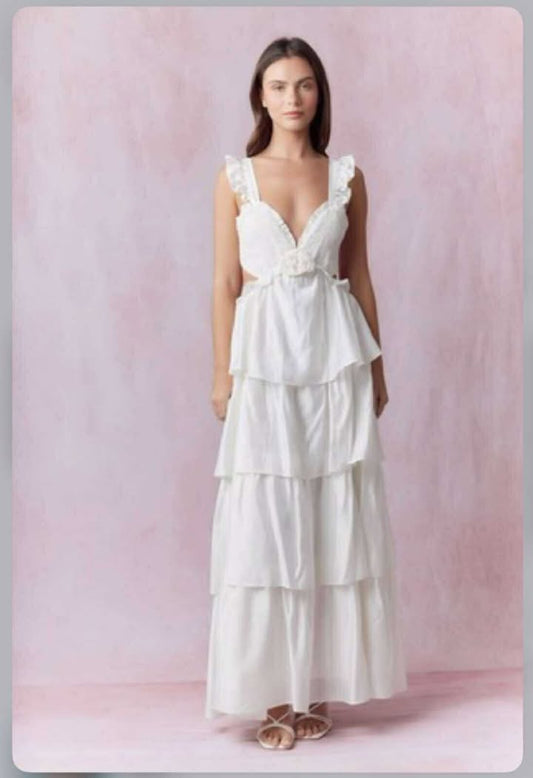 Sweetheart Neckline White Maxi