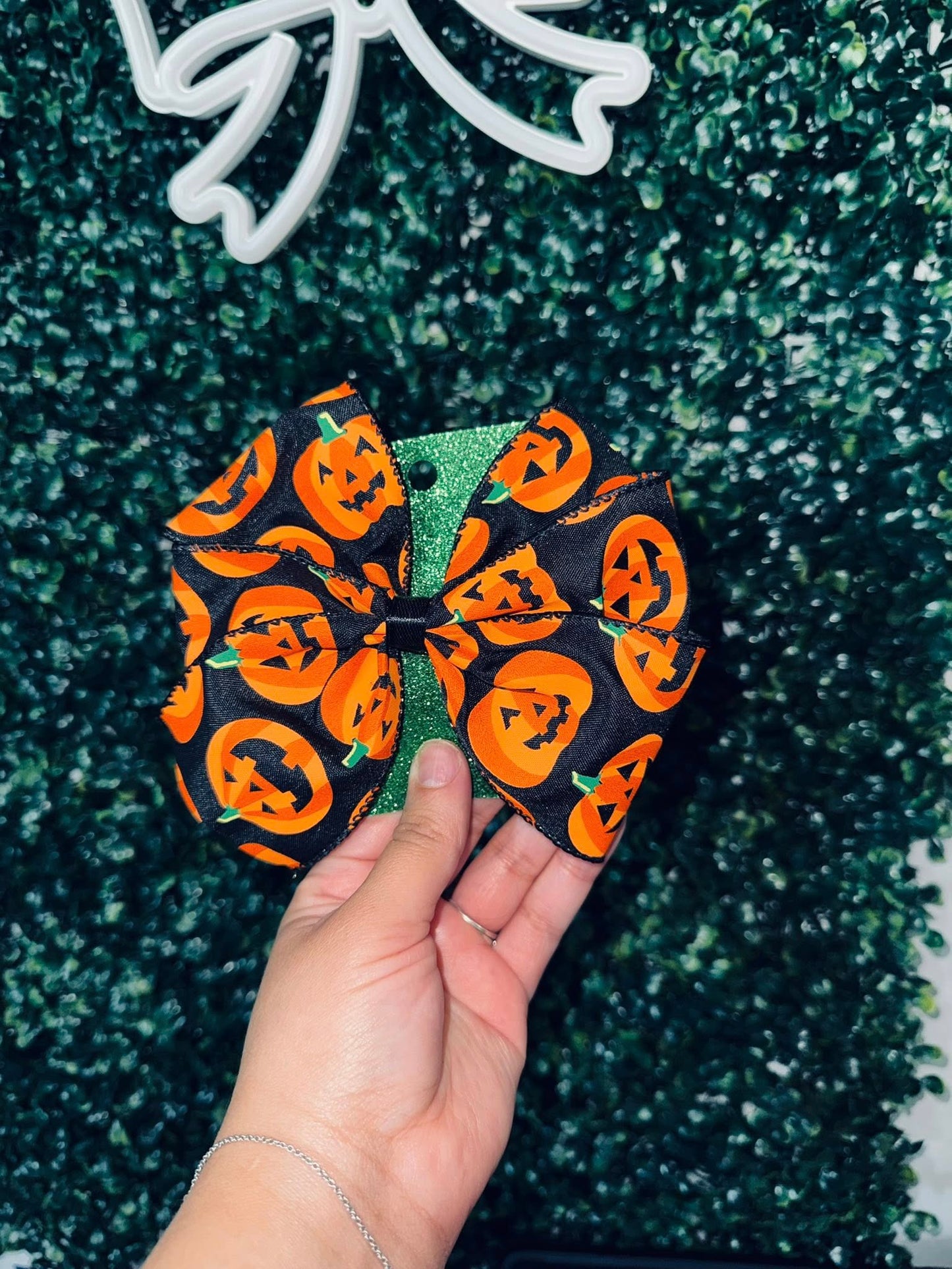 Pumpkin Bow