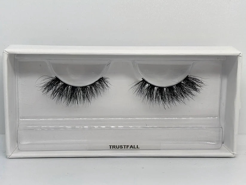 Lashes - Trustfall