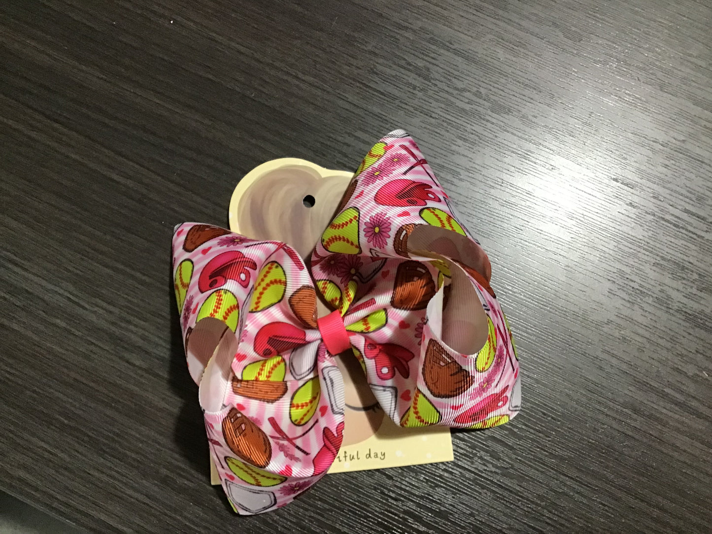 Softball Daisy Bow