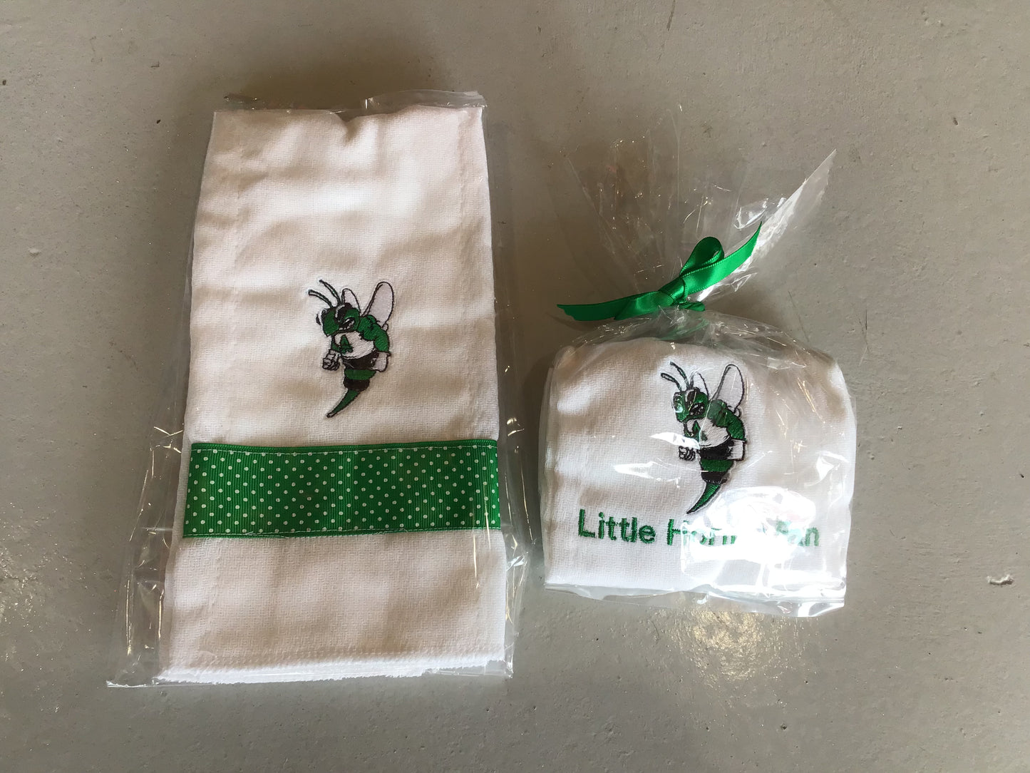 Buzzy Burp Cloths