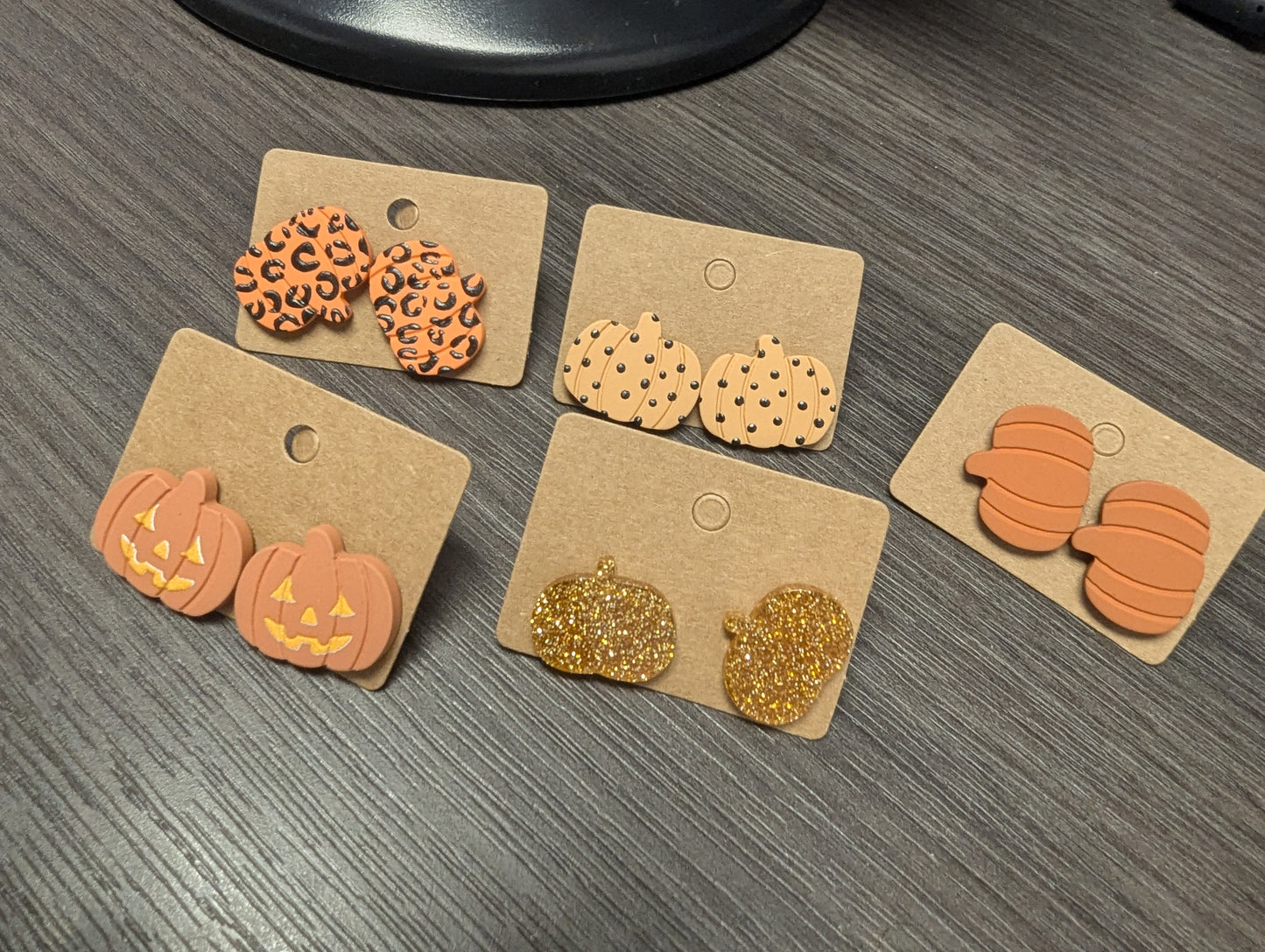 Pumpkin Stud