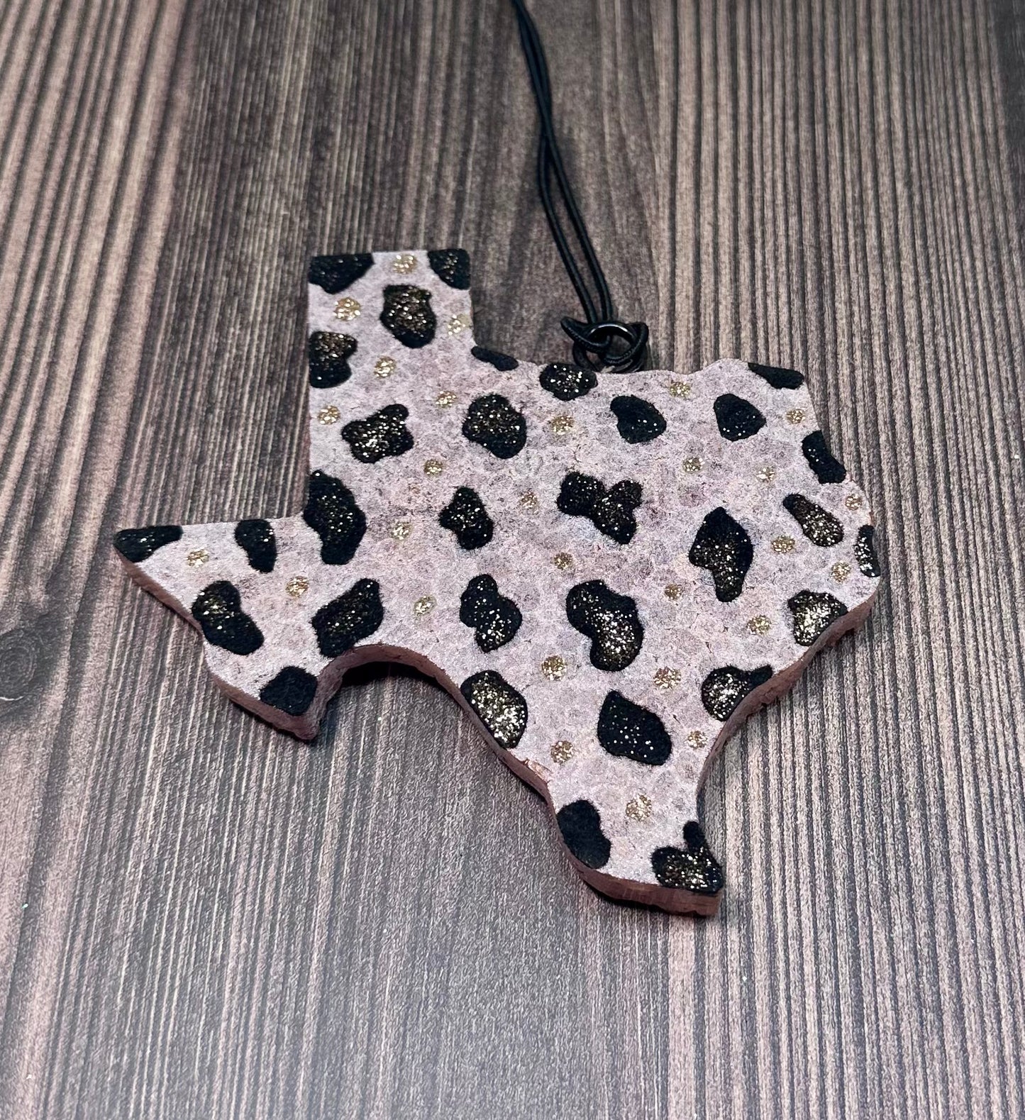 White Leopard Texas - Cowboy