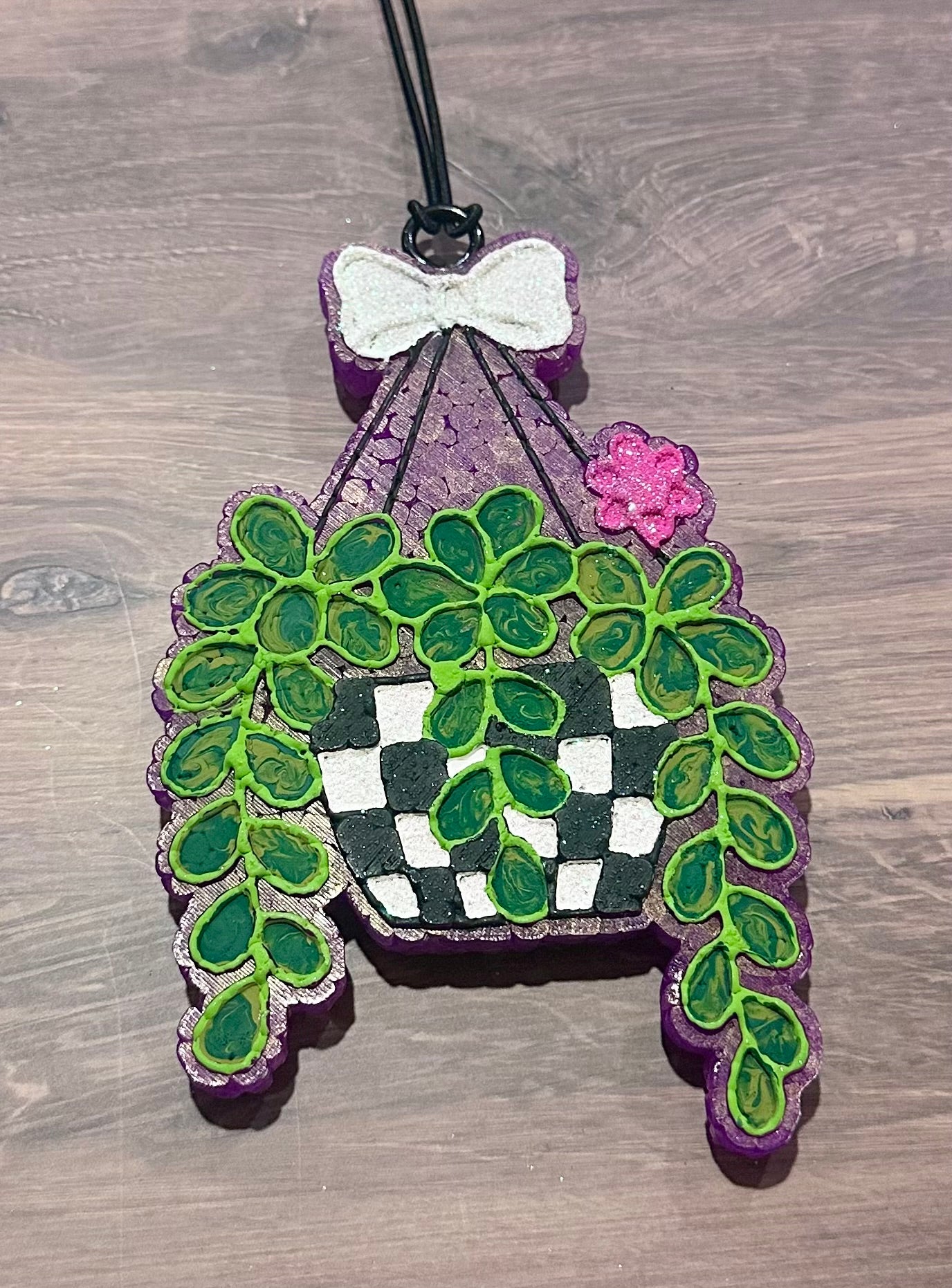 Checkered Plant- Sol #62