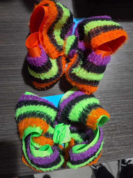 Fuzzy Halloween Bow