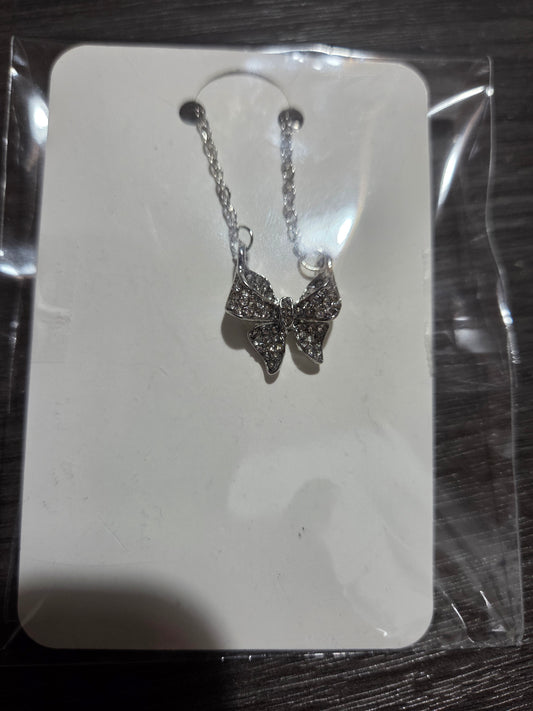 Rhinestone Bow Nacklace