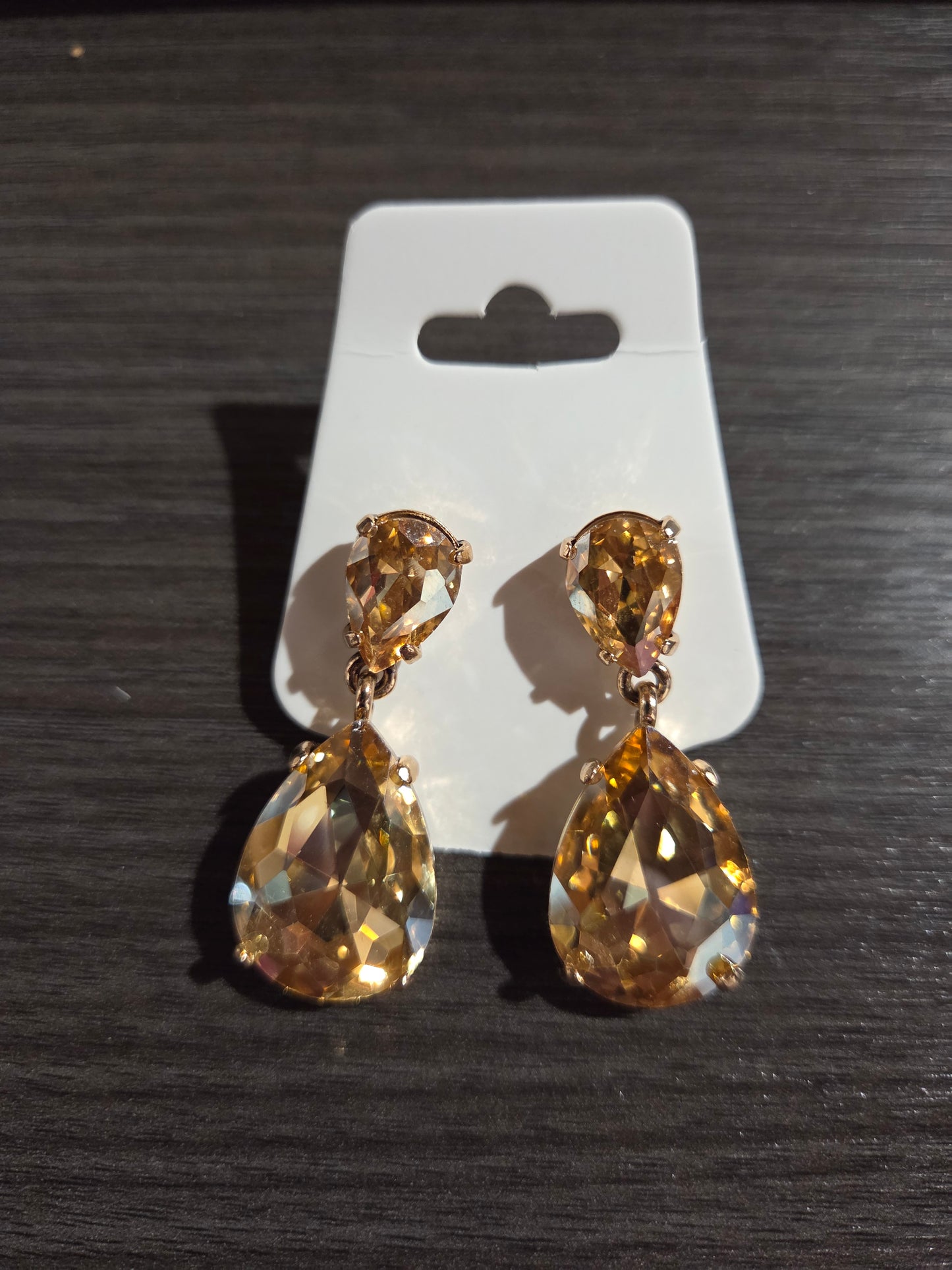 Gold Teardrop Dangle