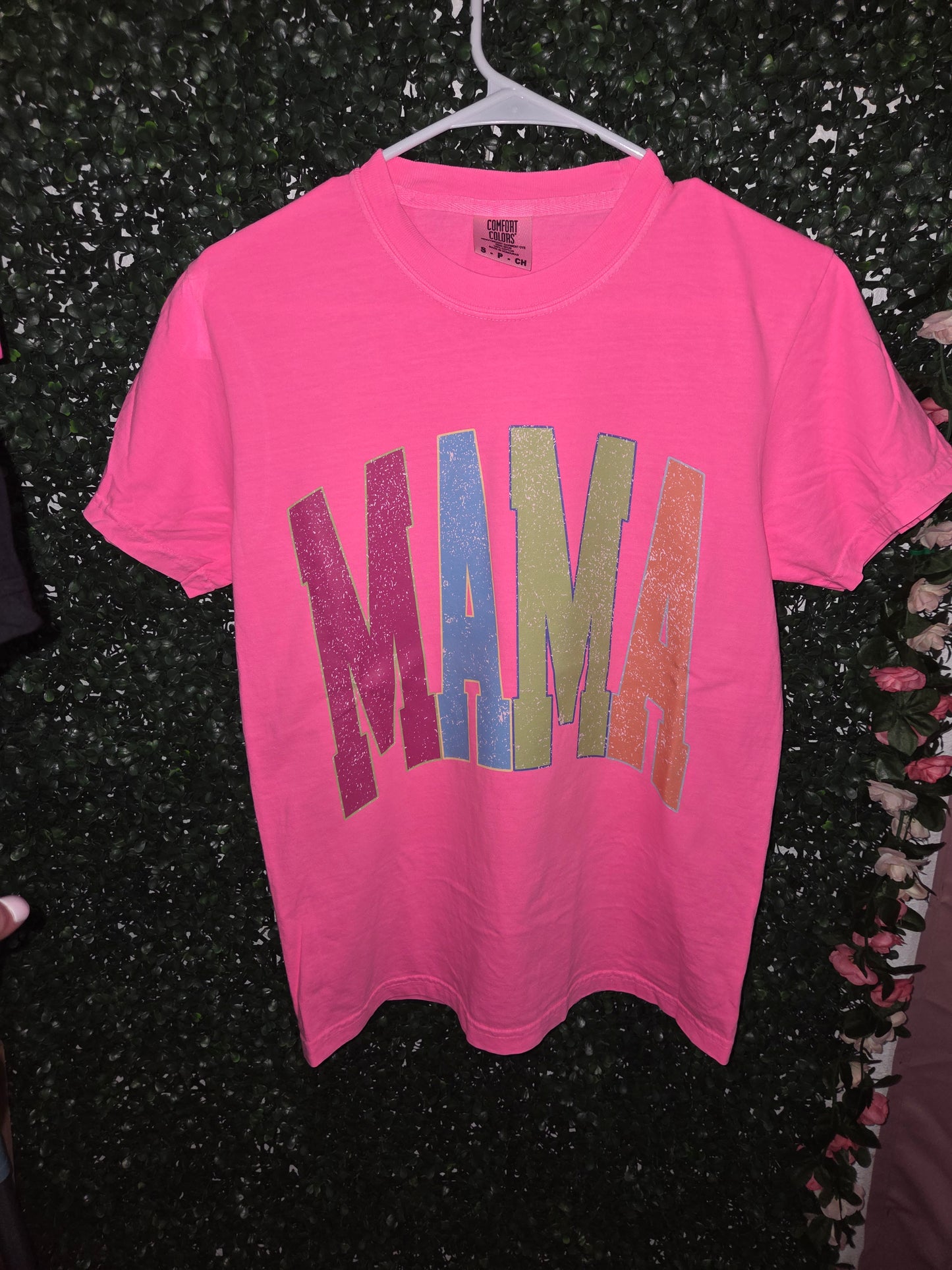 CC Neon Mama