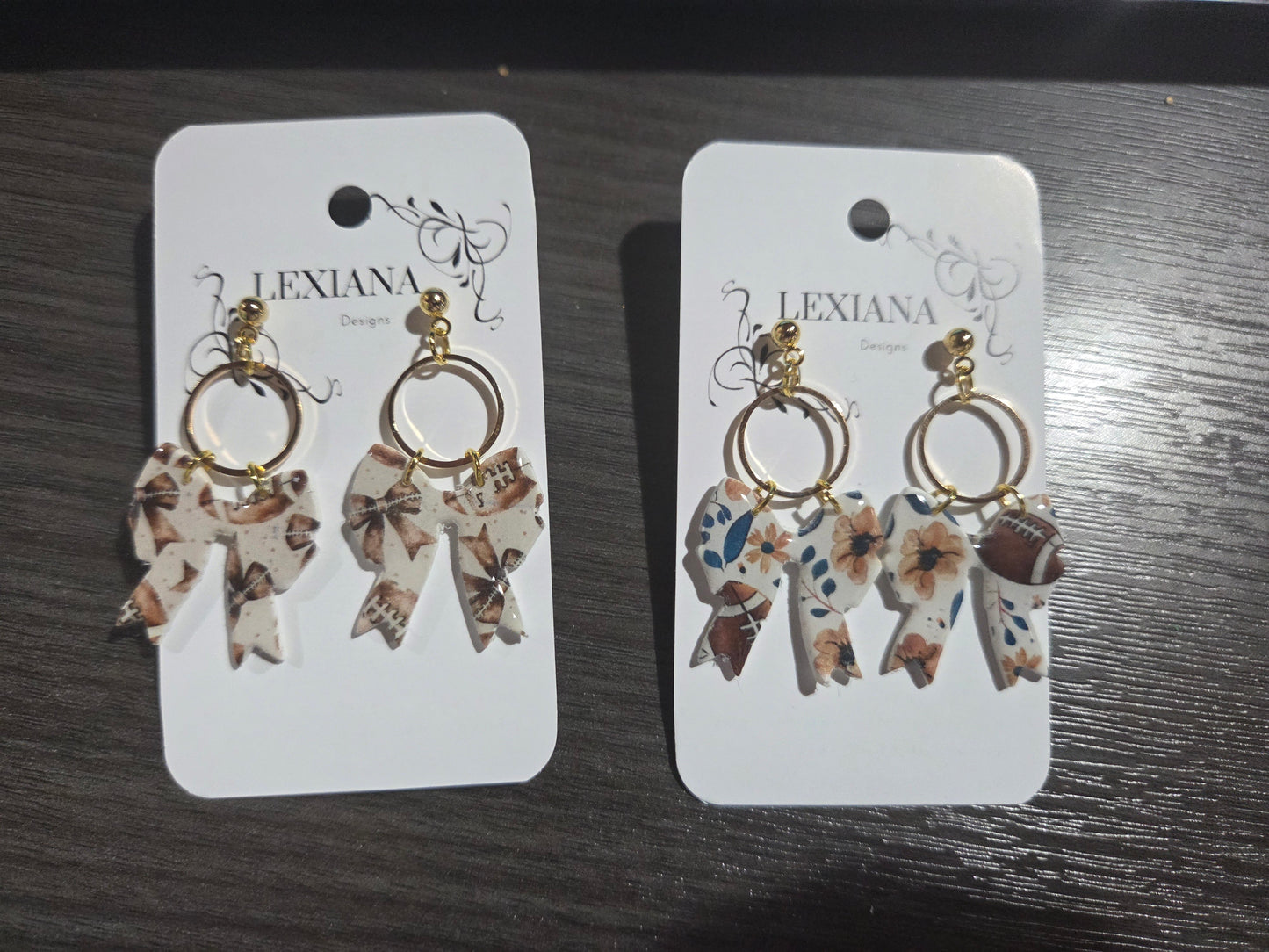 Resin Fball Bow Dangle