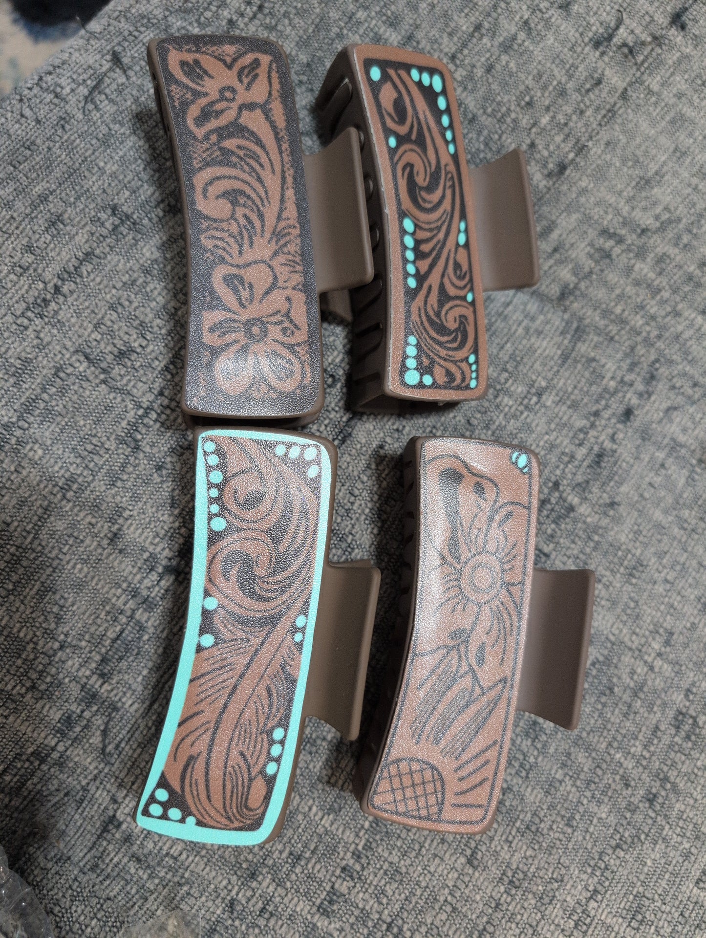 Western Clip