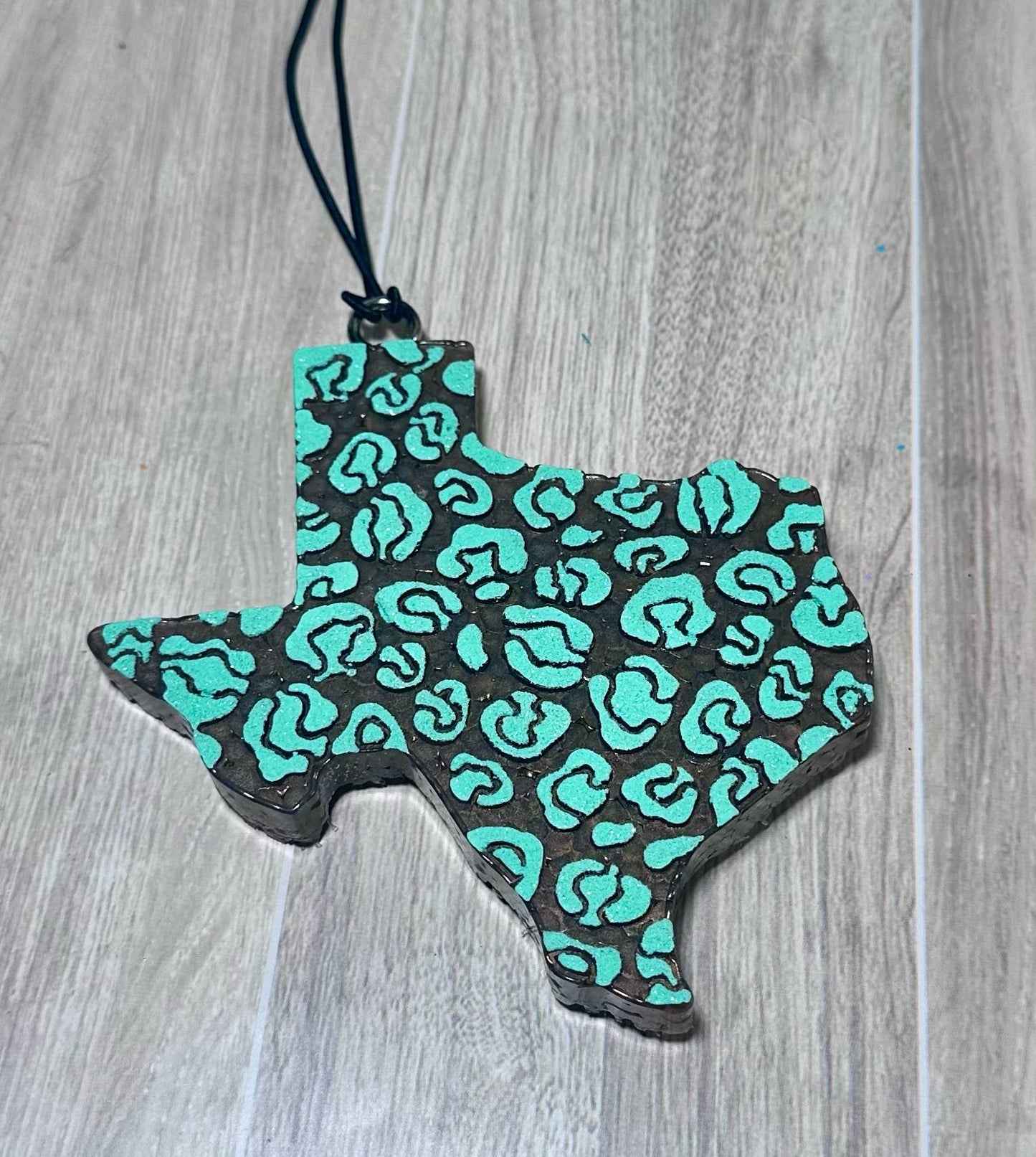 Turquoise Leopard Texas - Pink Apple Punch