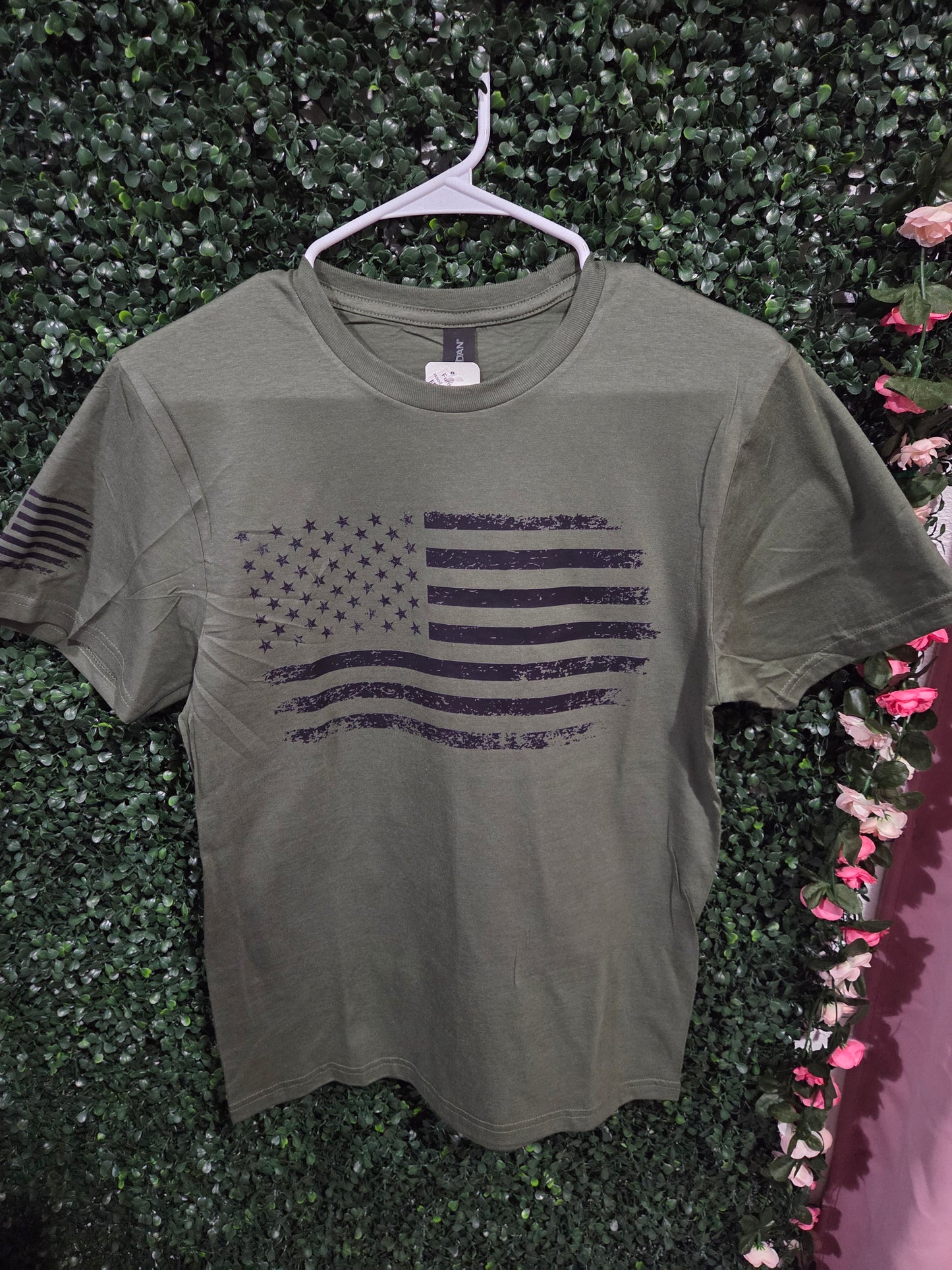 Distressed Flag - Adult