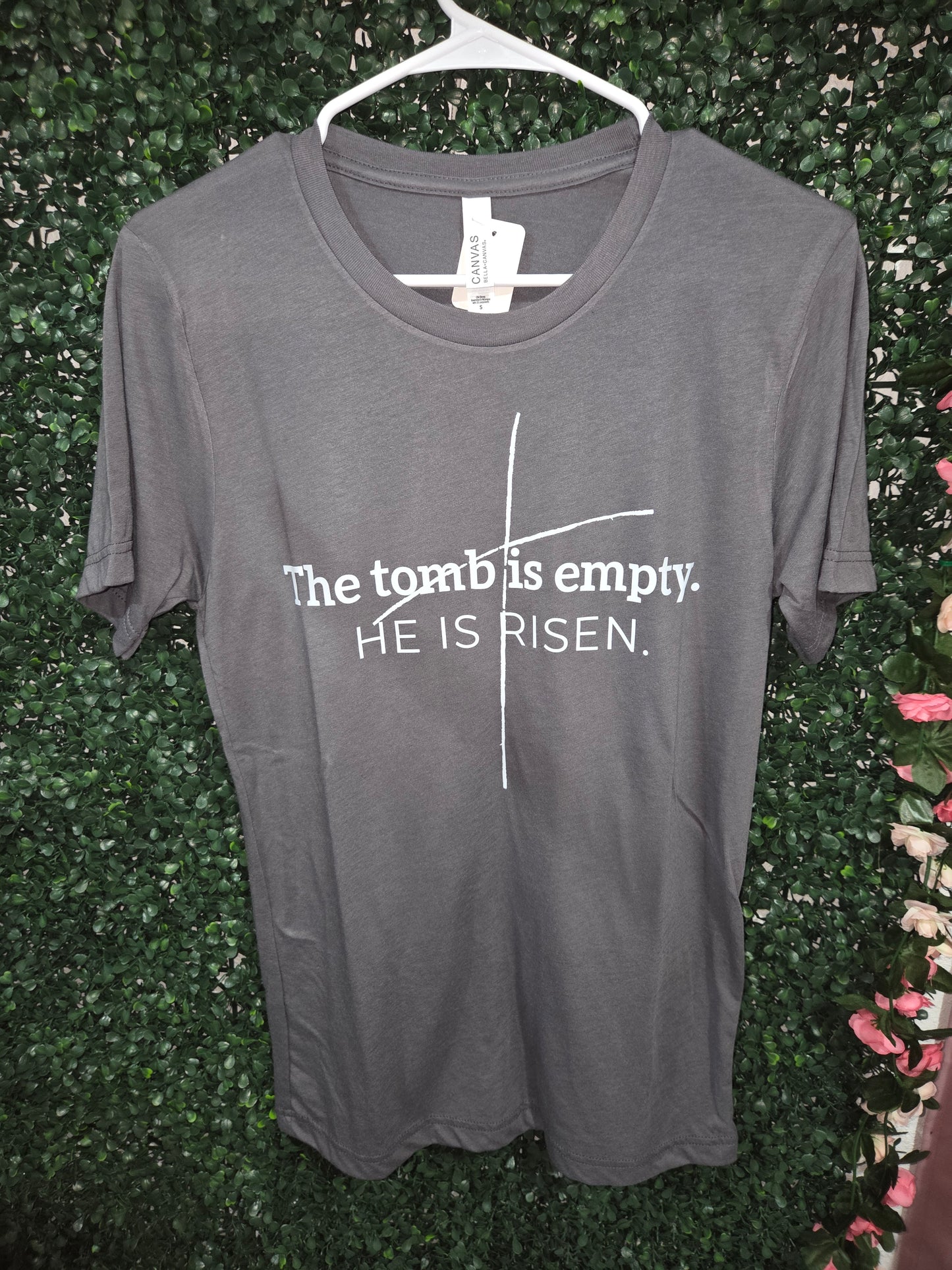 He is Risen Tomb is Empty