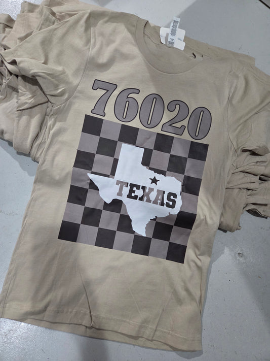 76020 Checkered Tee
