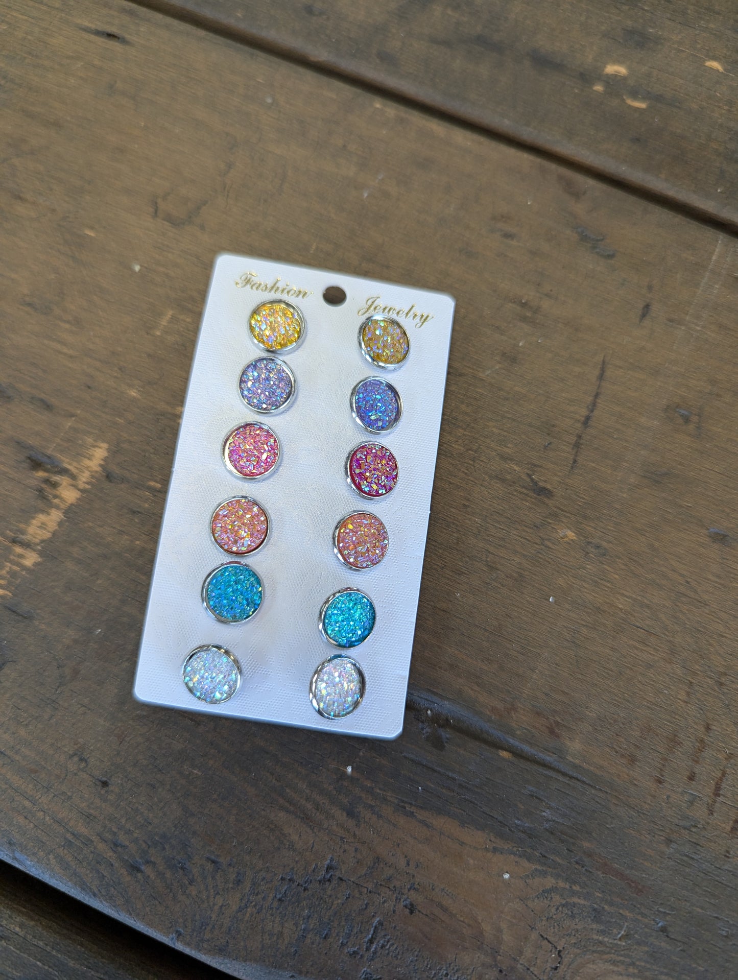 Glitter Stud