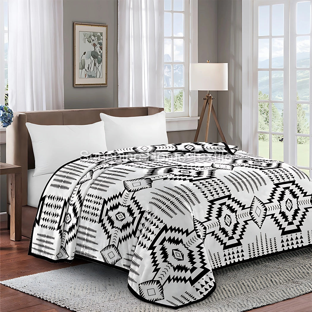 Black & White Aztec King Blanket