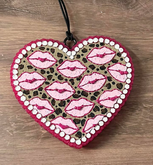 Heart Lips- Dr. Peppa