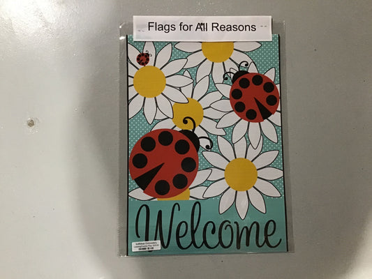 Ladybug/Daisies Flag