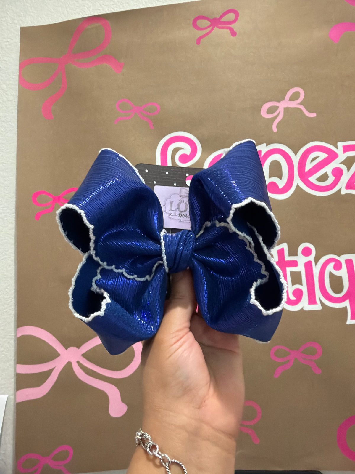 Metallic moonstitch