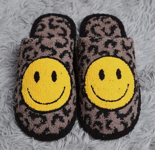 Leopard Smile Slippers