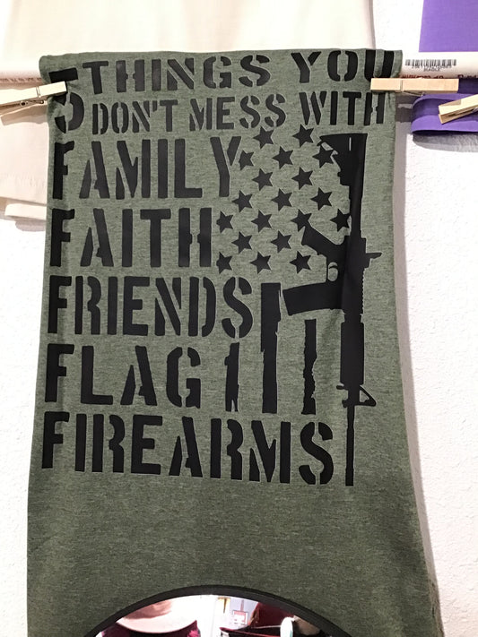 5 Things You Dont Mess With Tee
