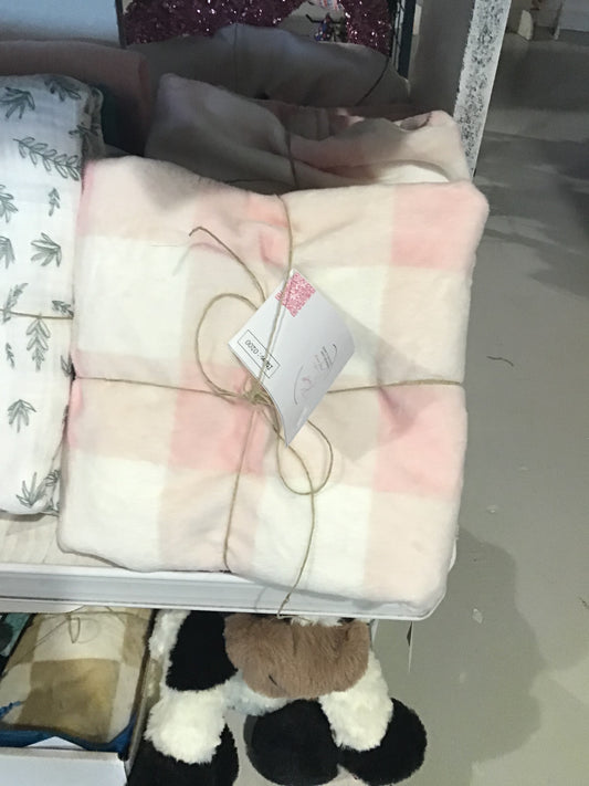 Newborn Blanket - Pink Checkered