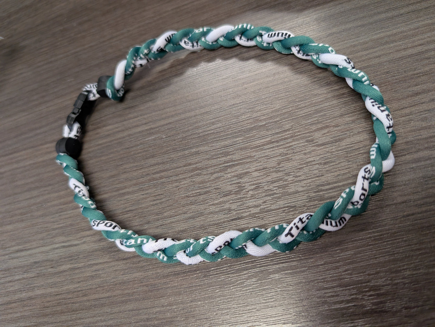 Braid Necklace - Green/White
