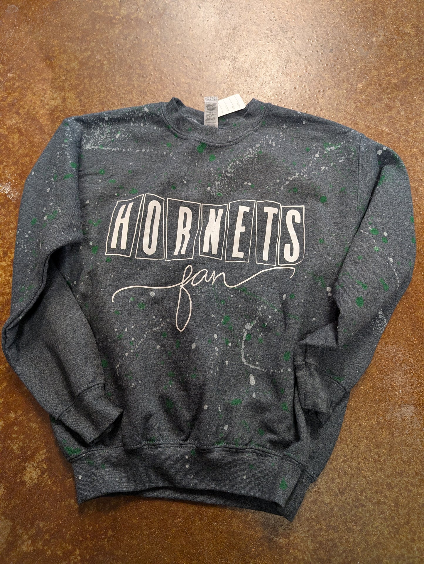 Hornets Fan Sweatshirt YOUTH
