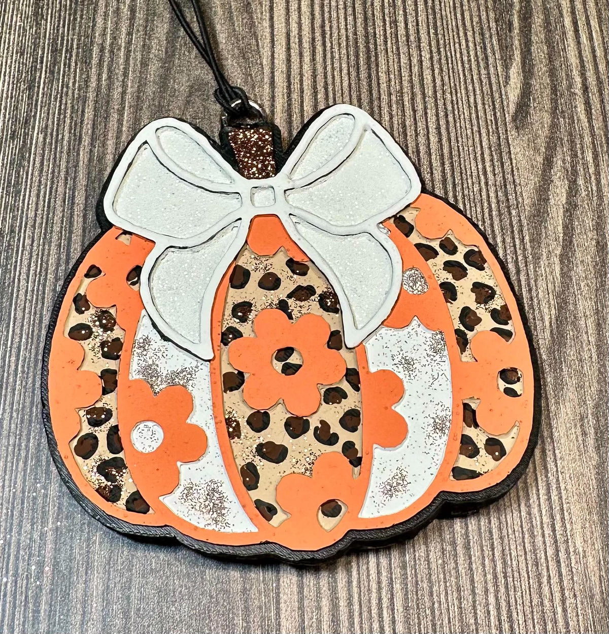 Leopard Pumpkin- Mahogany Apple