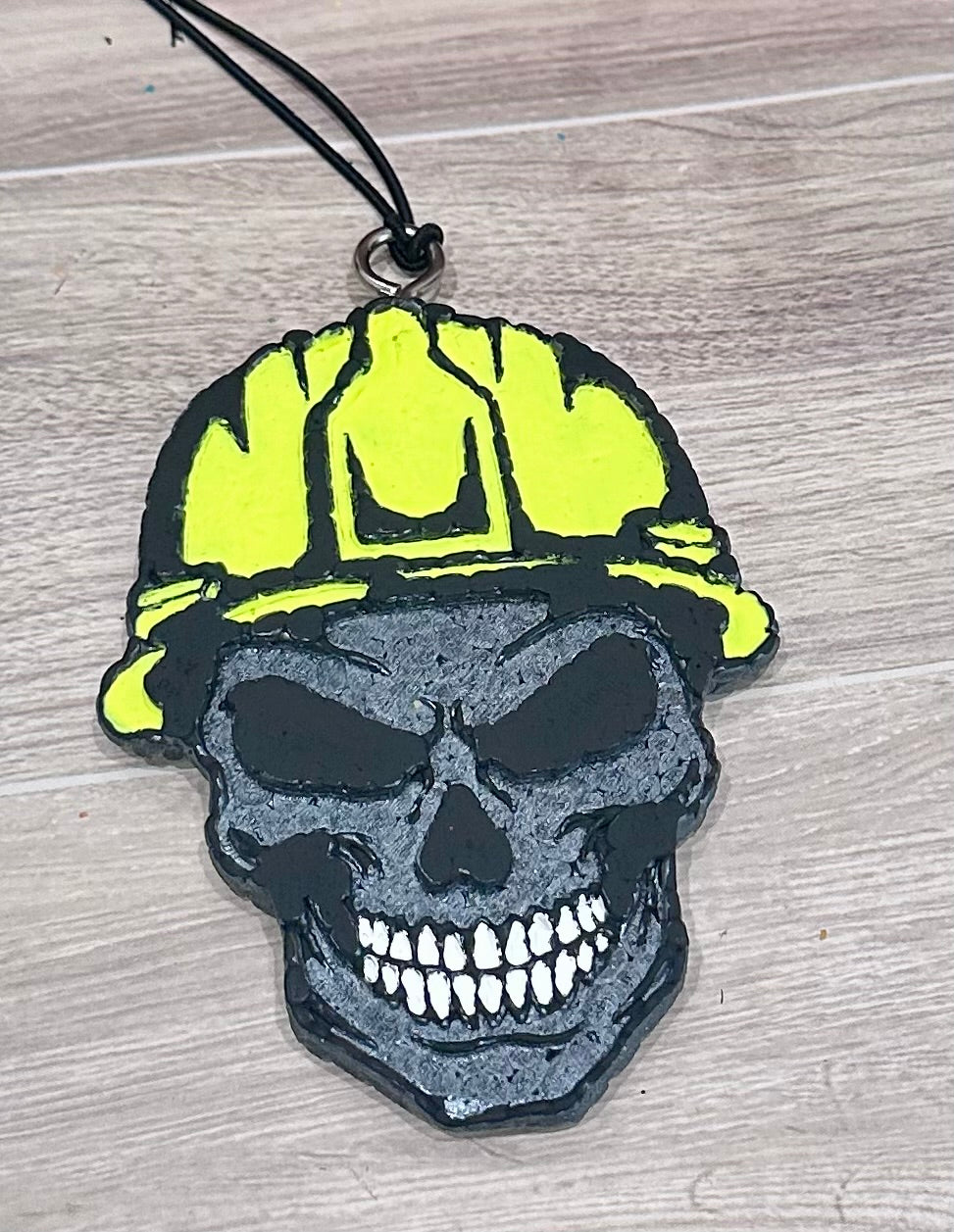 Skull- Mahogany Teakwood