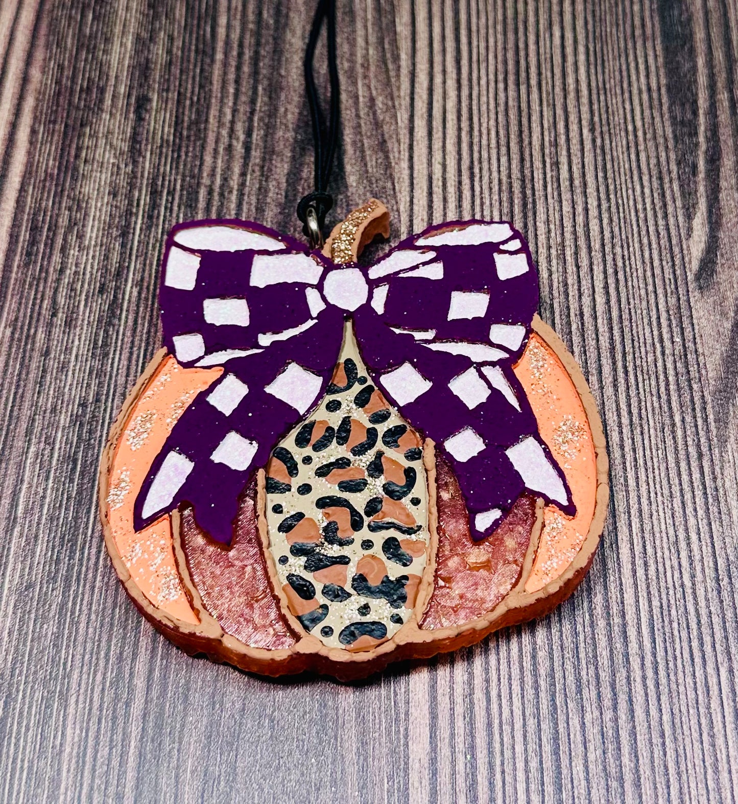 Leopard Pumpkin - Black Ice