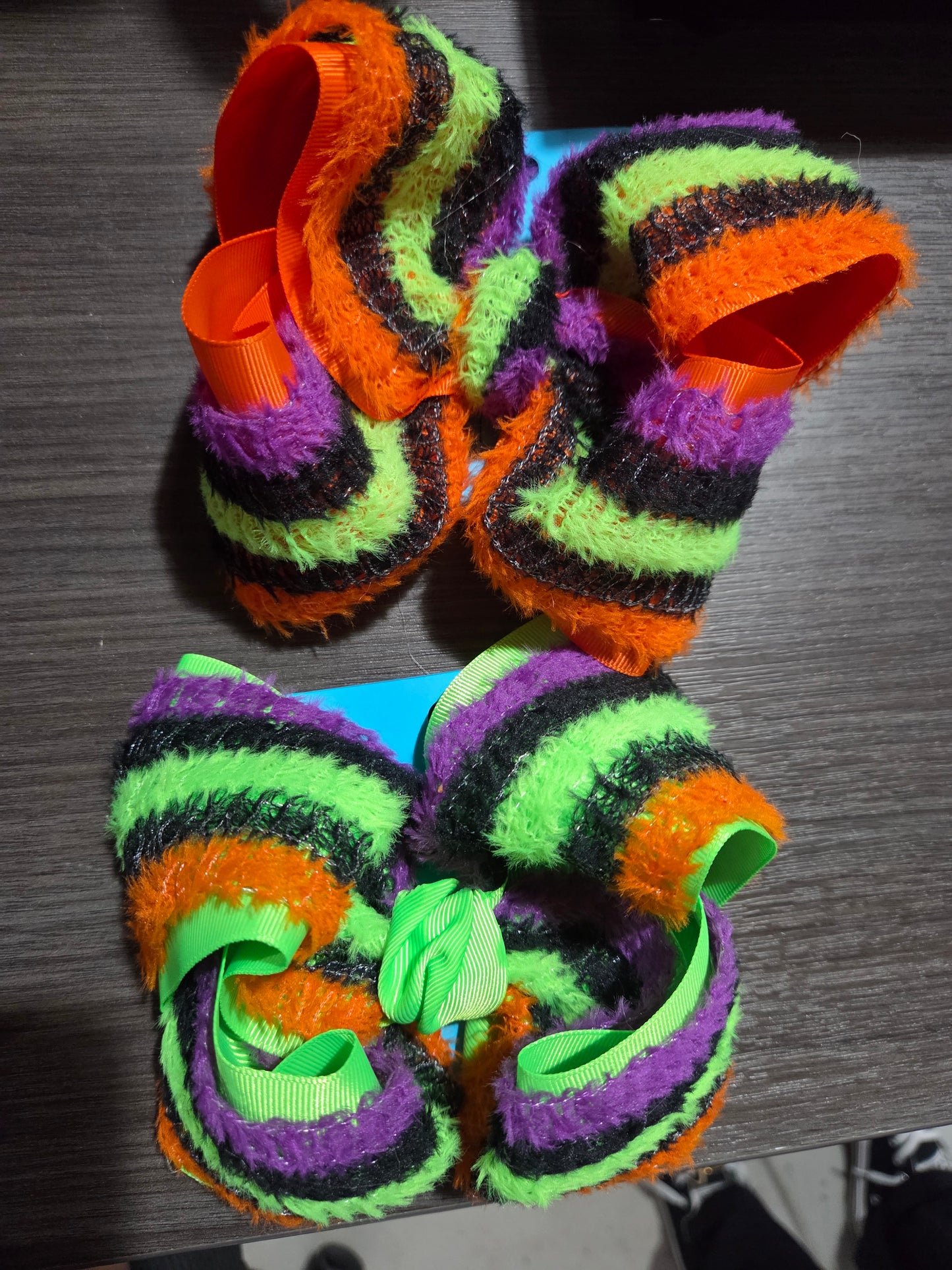 Fuzzy Halloween Bow