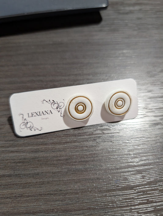 White Gold Stud