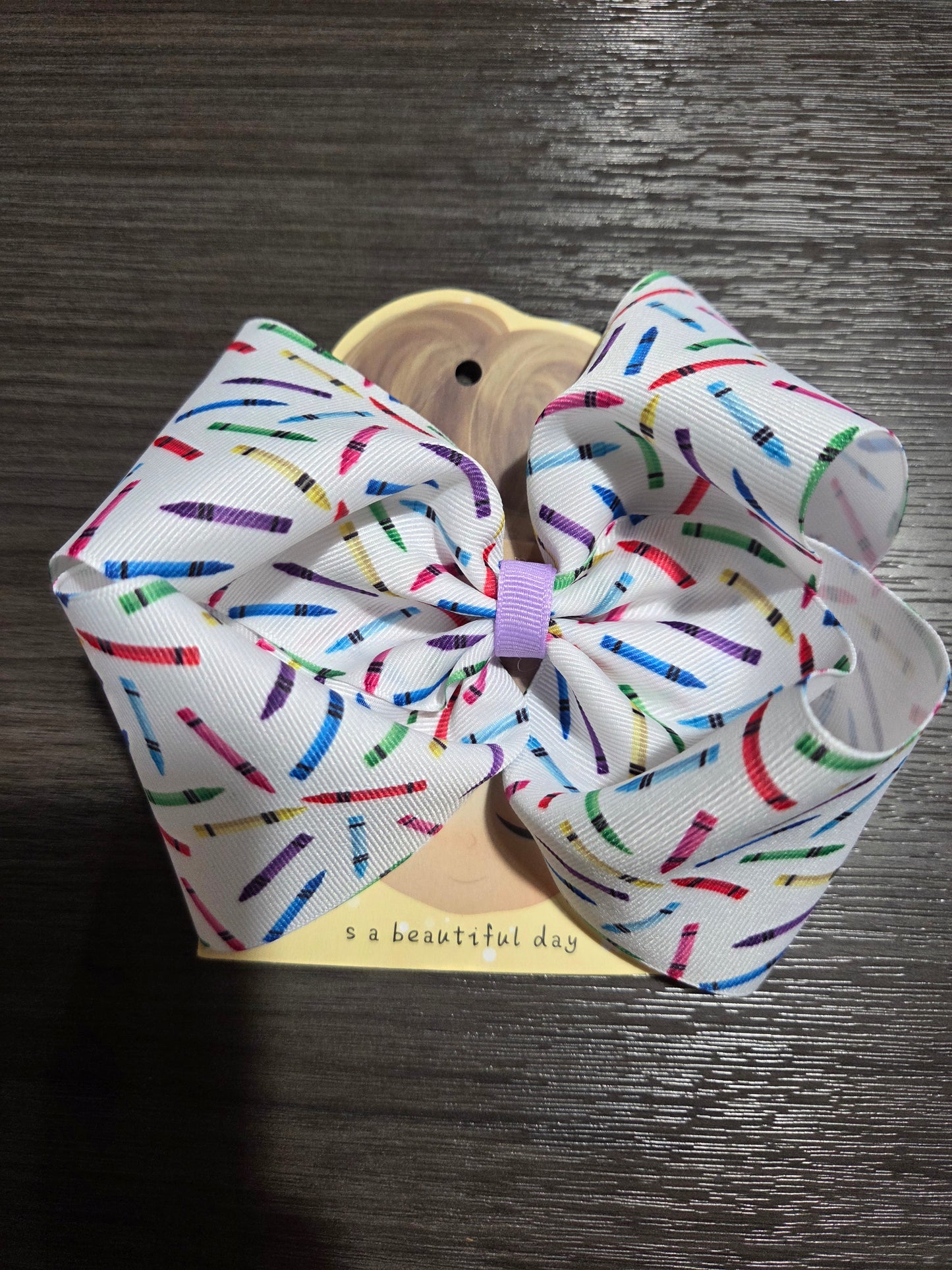 Crayon Bow