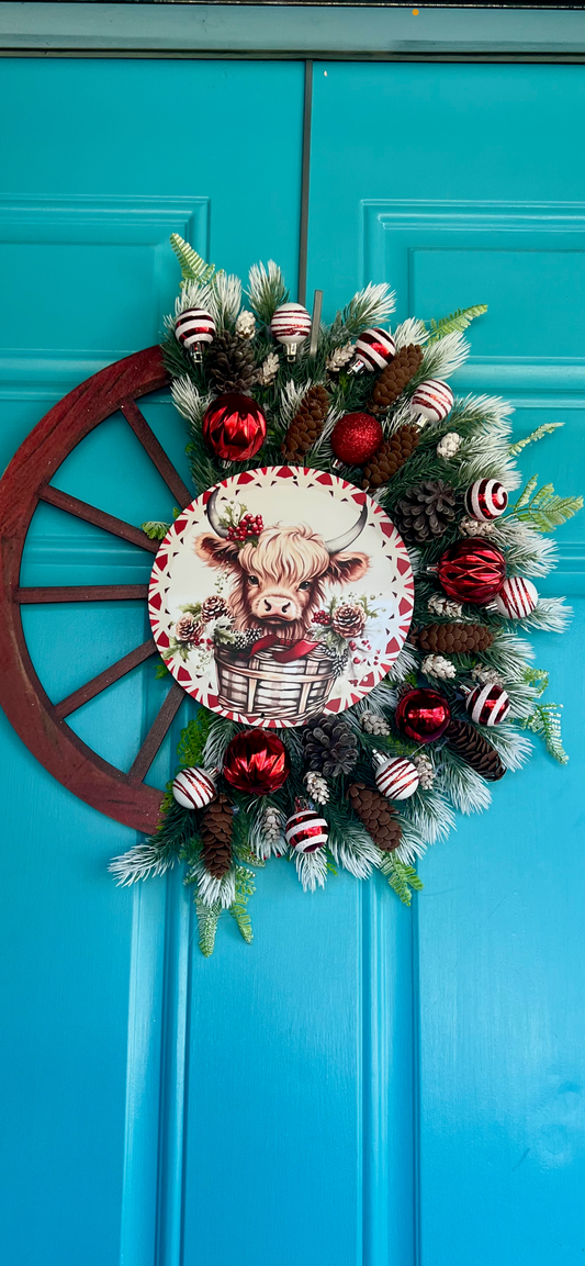Wheel Highland Cow Wreath