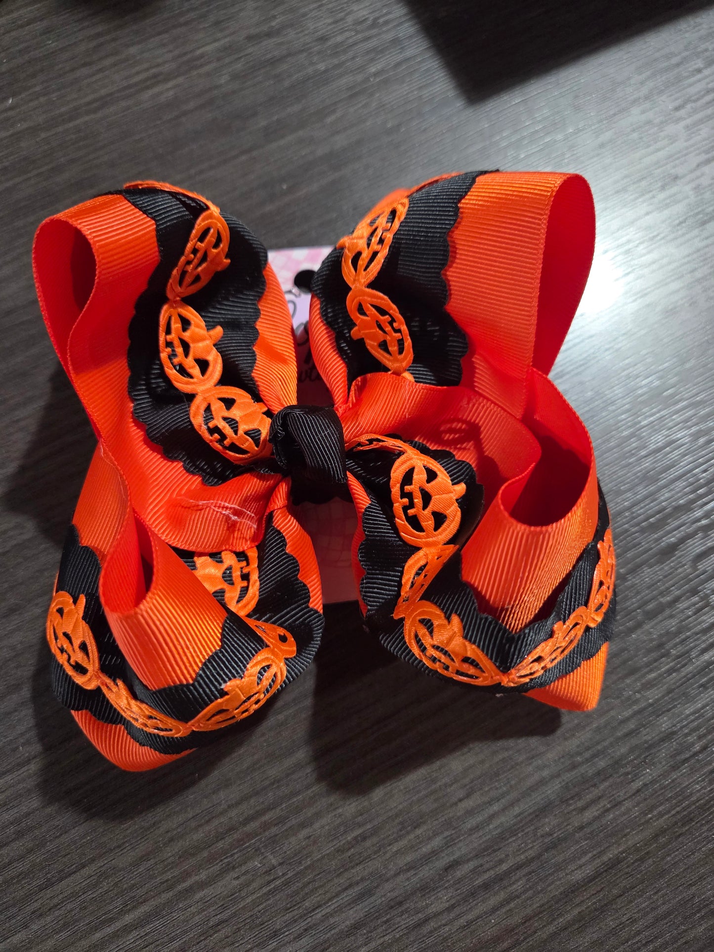 Jack-O-Lantern Bow