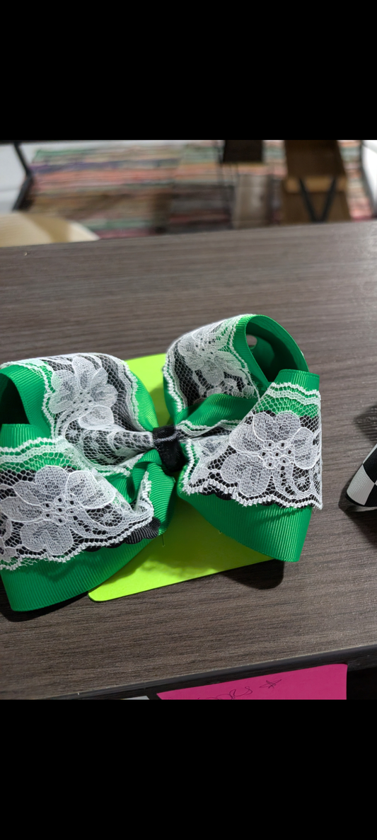 Layered Lace Green