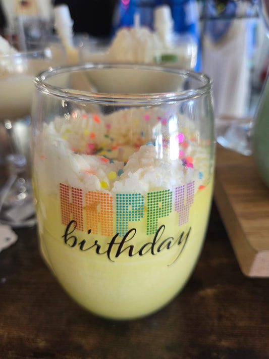 Happy Bday Cake 8oz