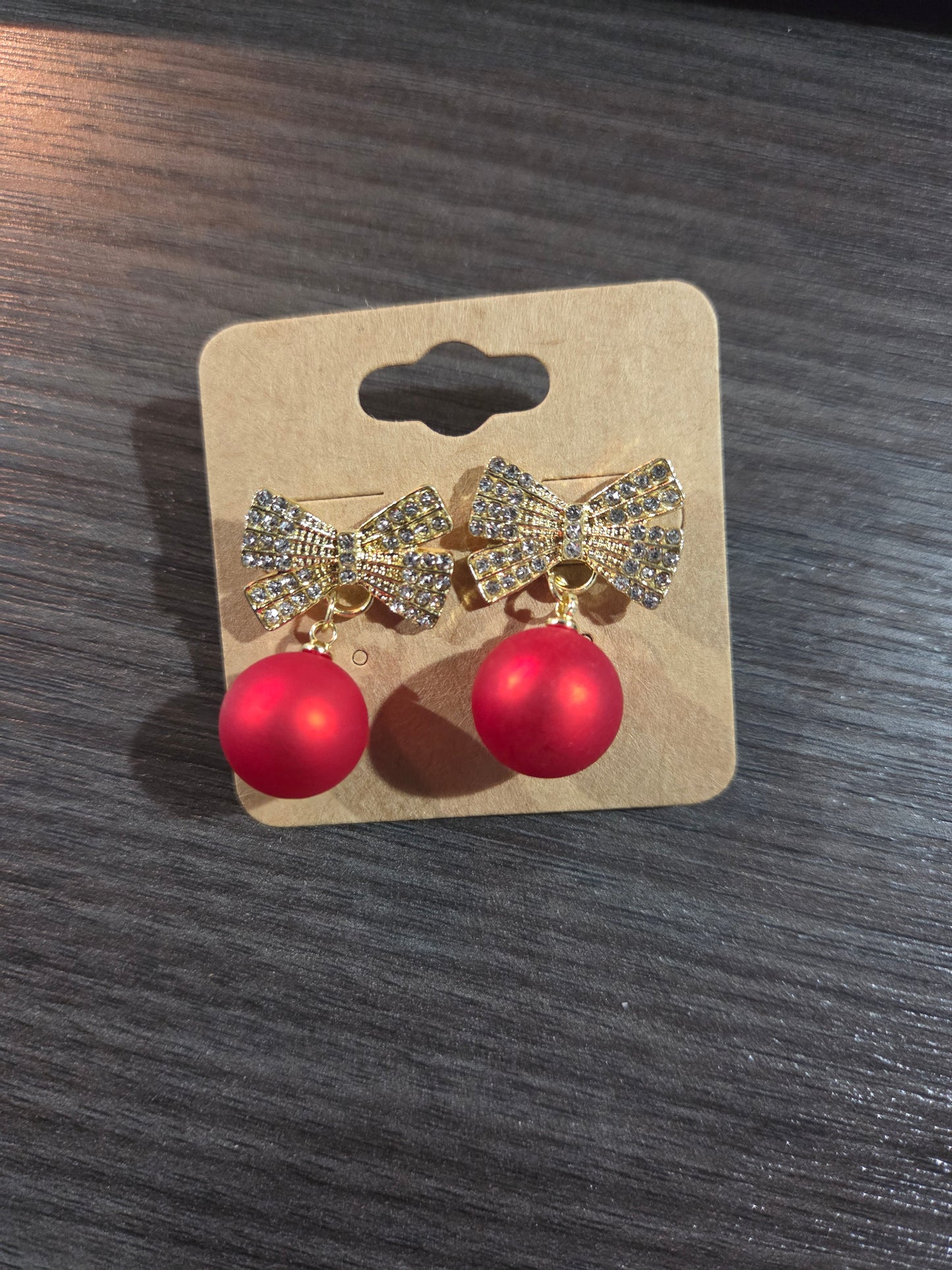 Gold Bow W/ Red Balls