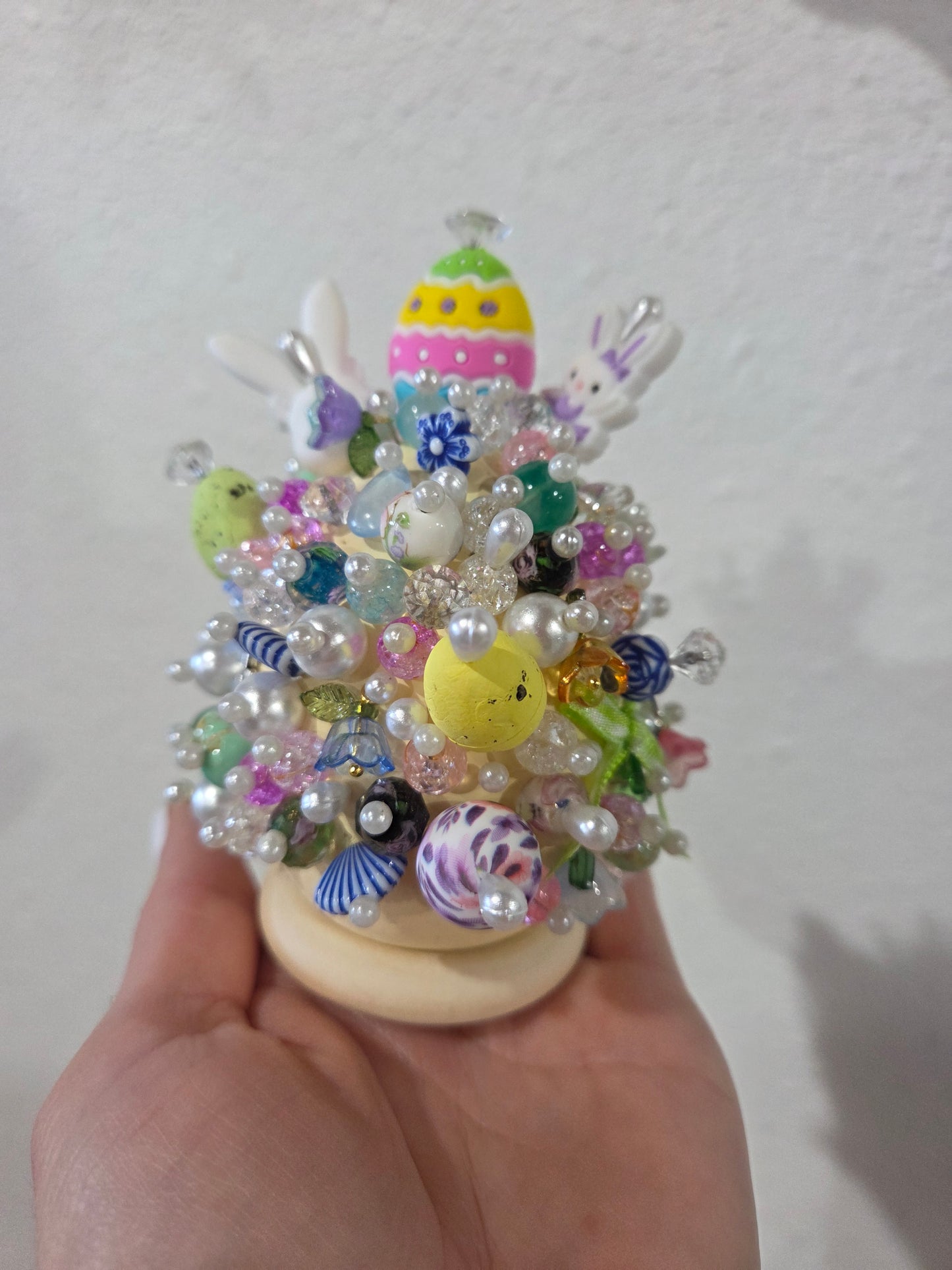 Sm Beaded Egg