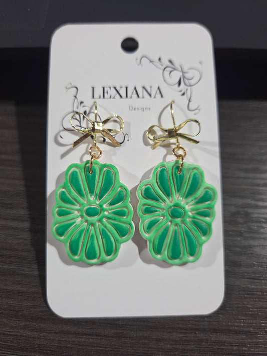 Grn Flower W/ Bows Dangle