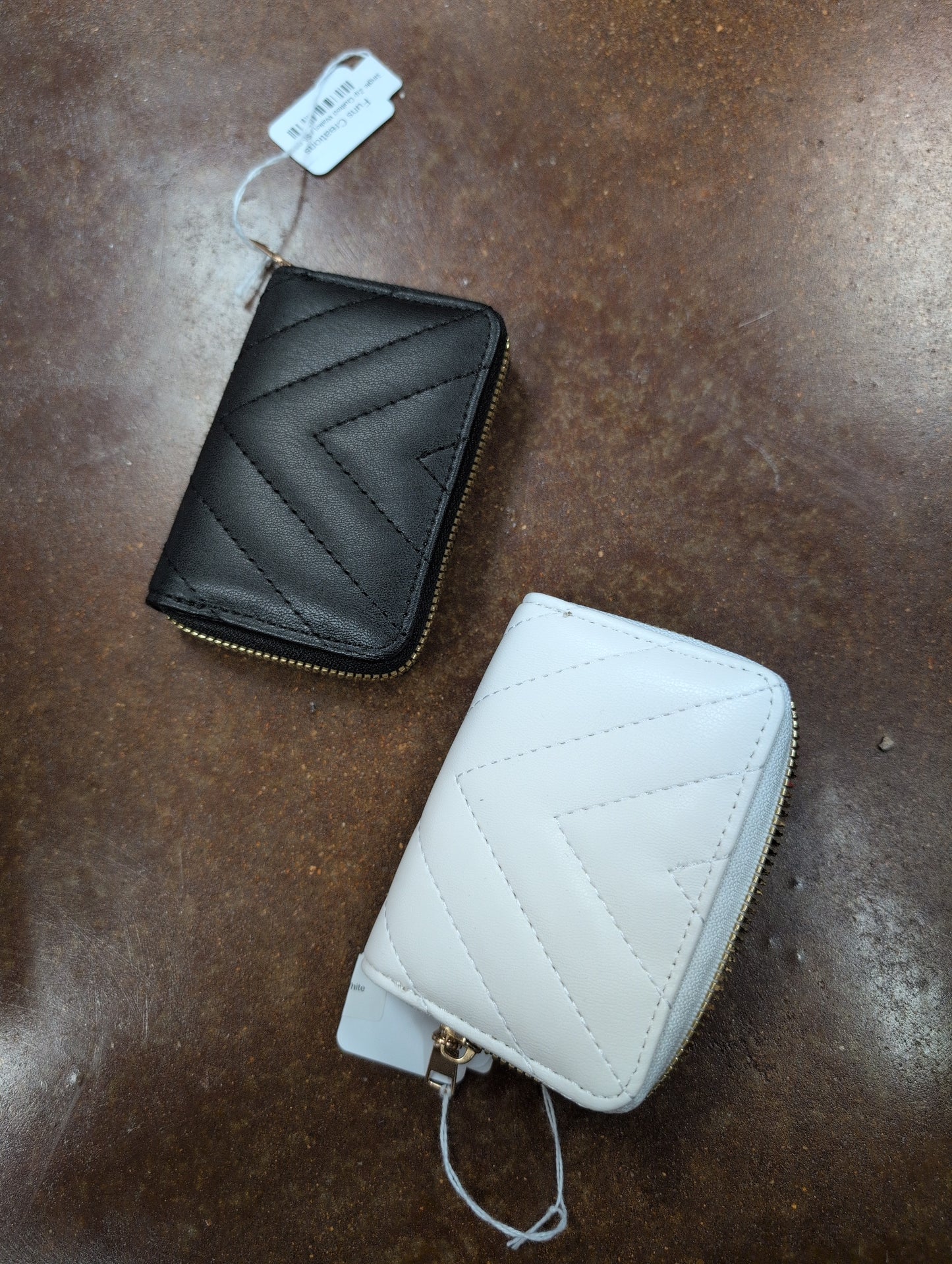 Single Zip Quilted Wallet