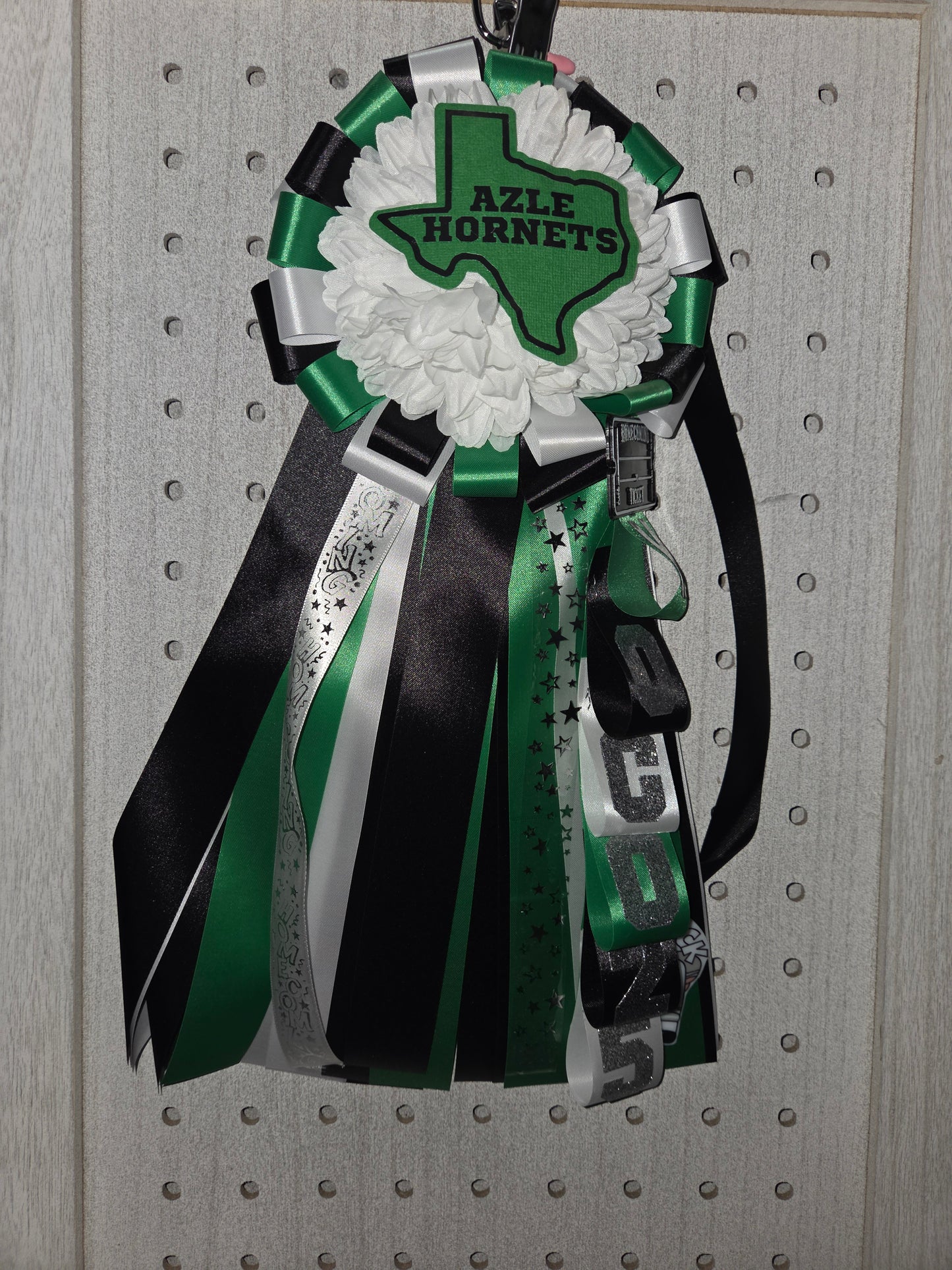 Mini Mum/Garter $25