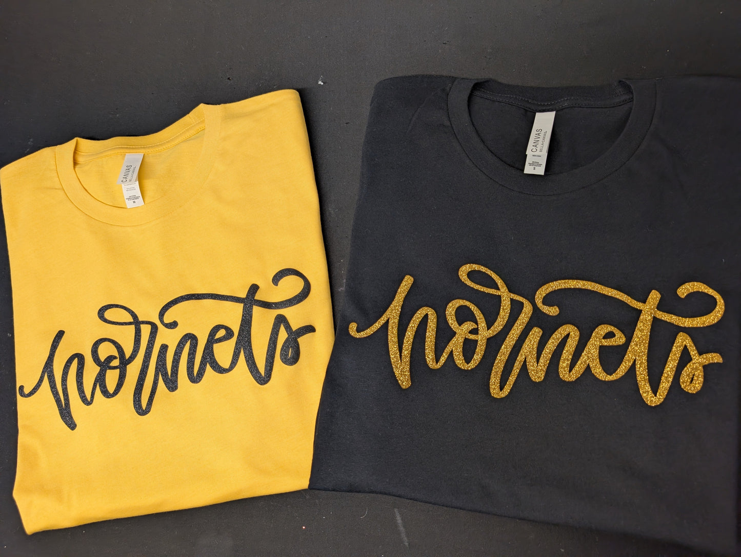 Gold Rush-Hornets Glitter Puff