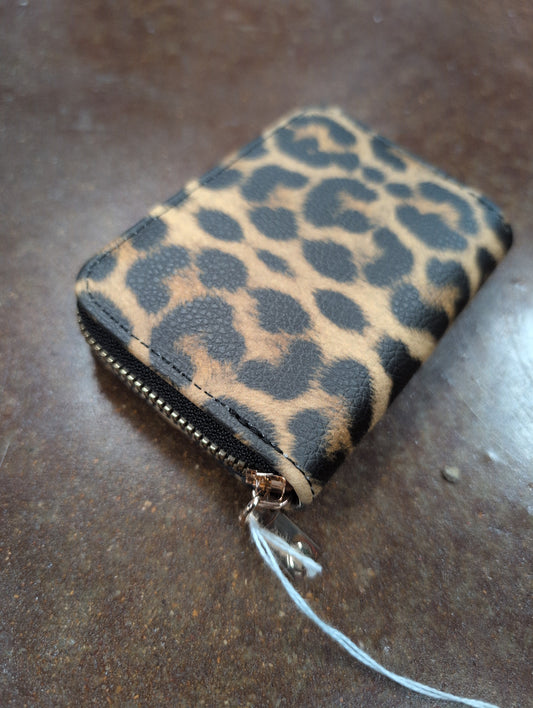 Single Zip Leopard 2 Wallet