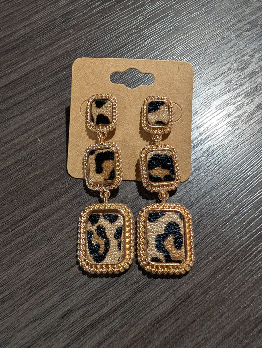 3 Tier Leopard Dangle