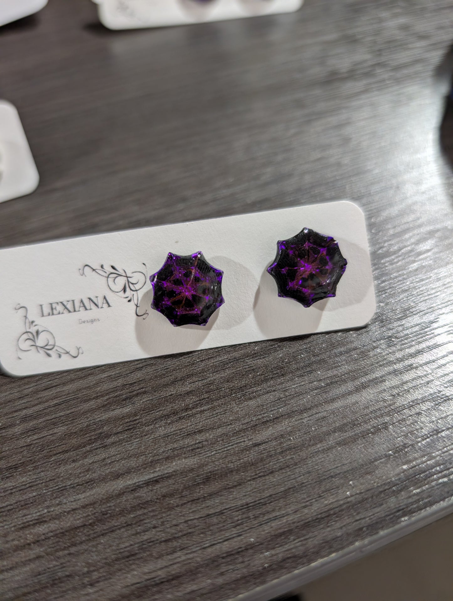 Spider Web Stud SLVR