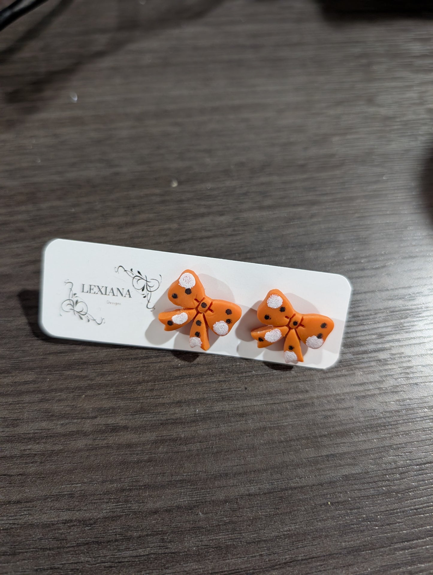 Orange Bows