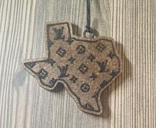 LV Texas - Dirty Hands Clean $